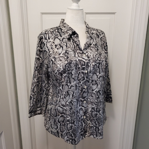 Apt. 9 Animal Print Knit Blouse Size 0X, Business Casual - Picture 8 of 10